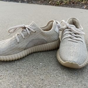 Yeezy 350 boost